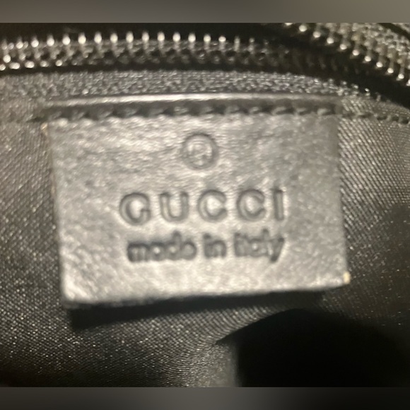 Authentic Gucci blk monogram mini shoulder tote - Picture 3 of 8